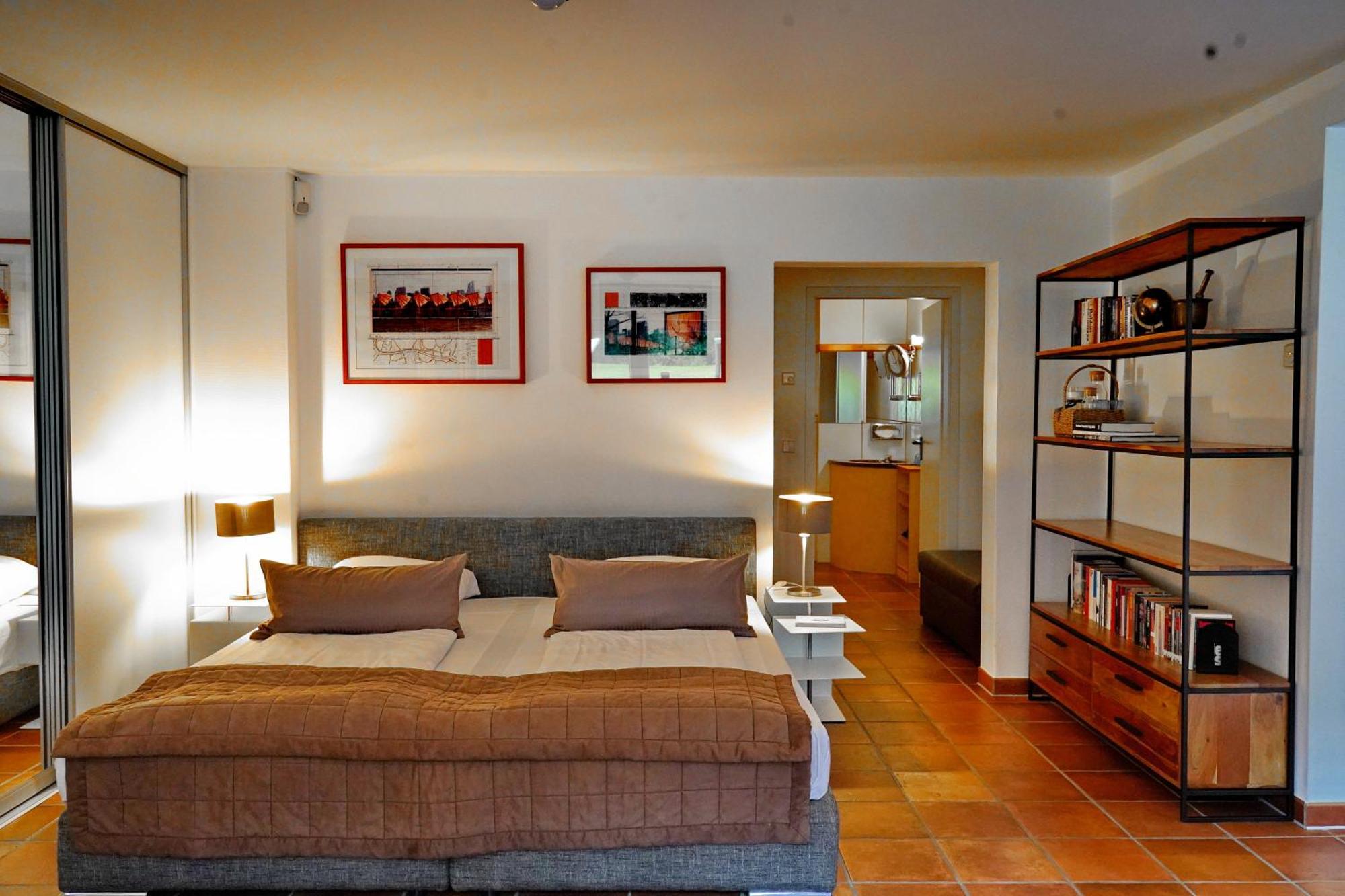 Hotel Zur Linde Dein Self Check In มิเคนดอร์ฟ ภายนอก รูปภาพ